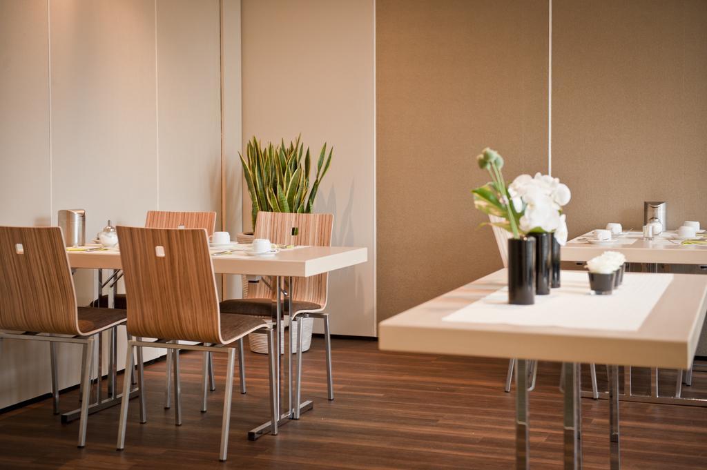 Hotel Luecke Rheine Buitenkant foto